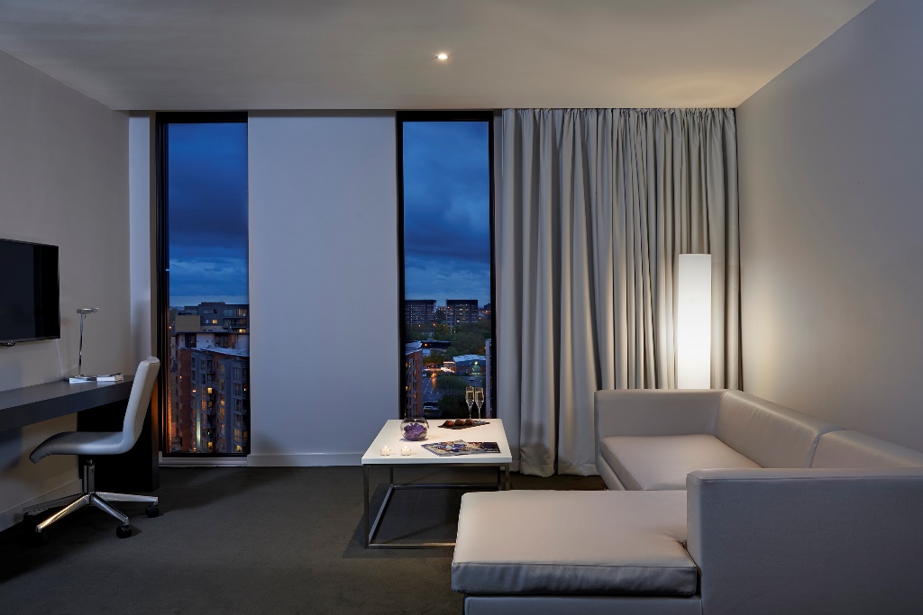 14cInnsideManchester LlifestyleLivingRoom Compressed