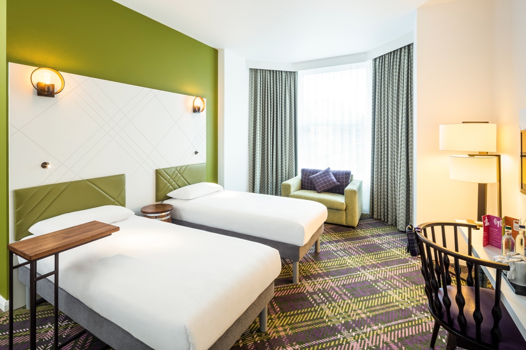 HTEL IBIS STYLES EDINBURGH CENTRE ST ANDREW SQUARE 9058
