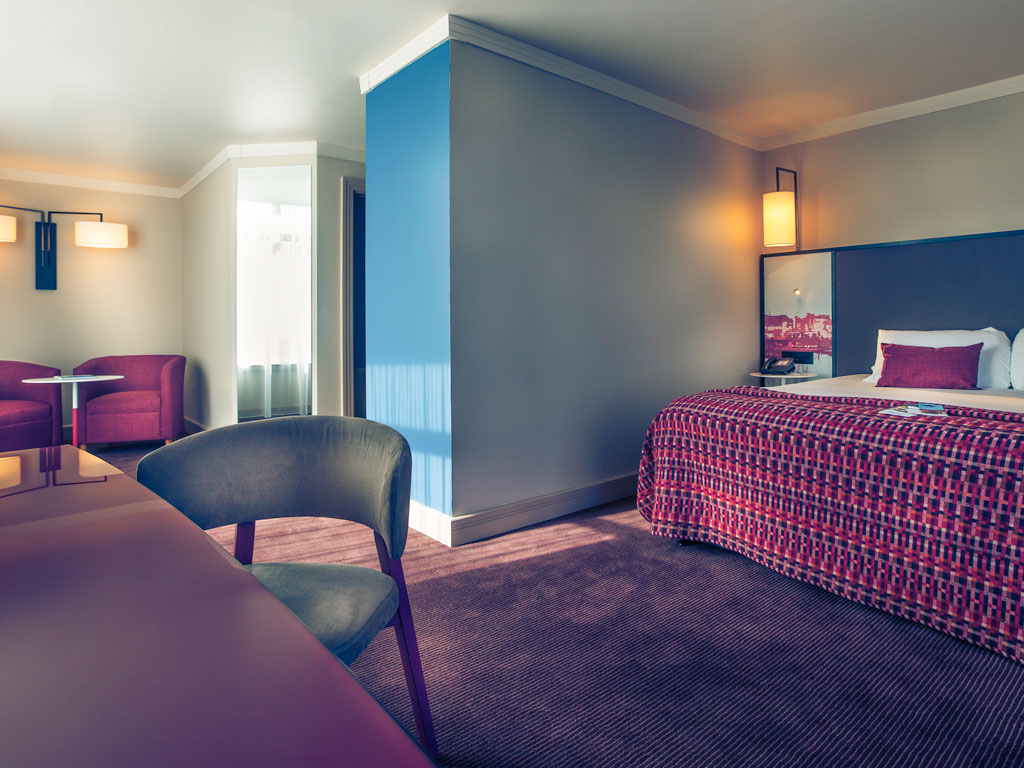 6622 Ro 01 P Mercure Cardiff