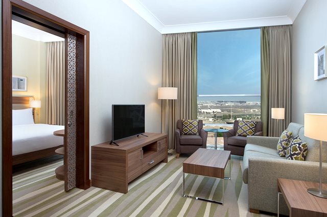 Hilton Al Muraqabat 1178 Compressed