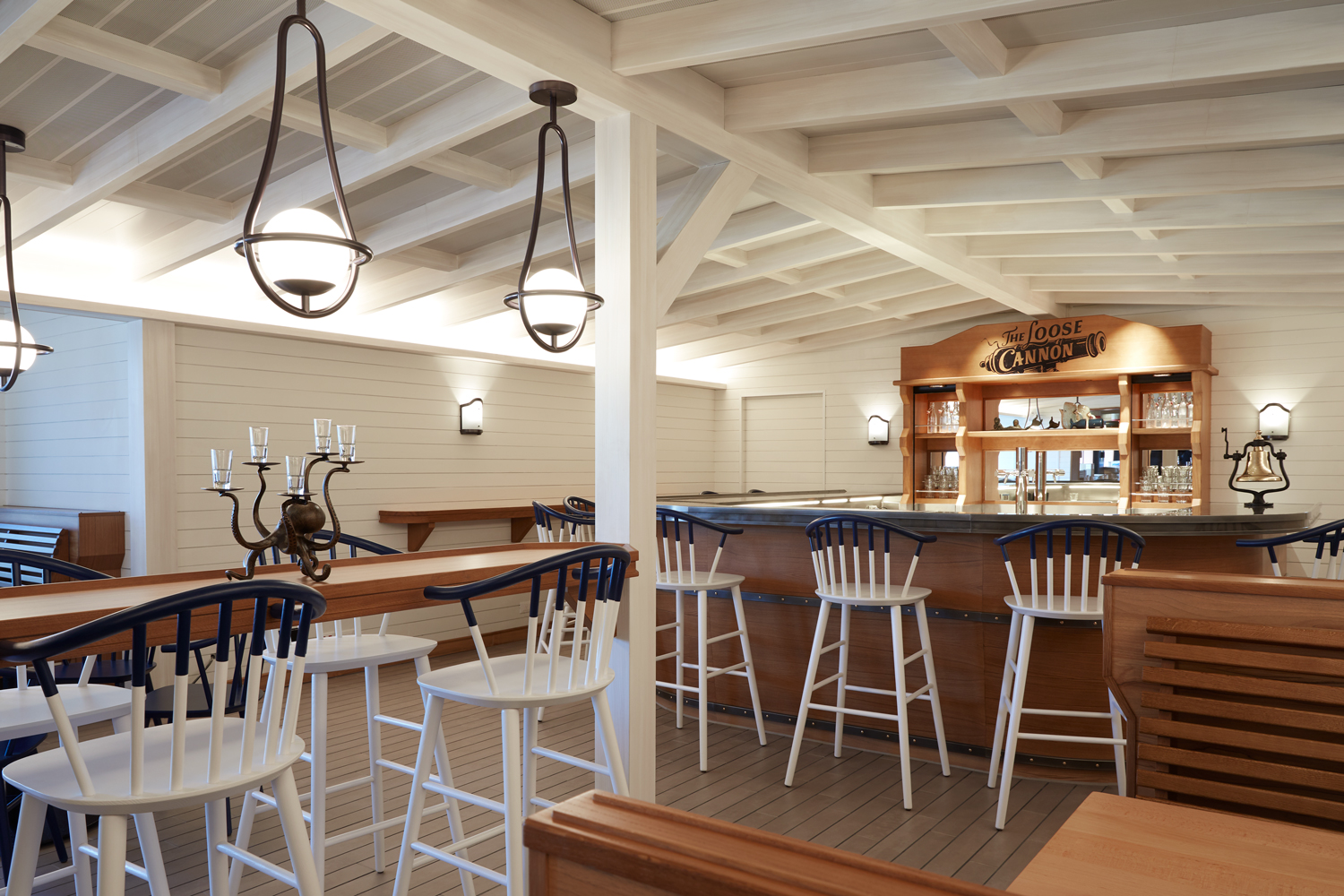 IMG FNB Loose Cannon Bar Architectural Interior Main V1 01 S03 012 UNCROPPED