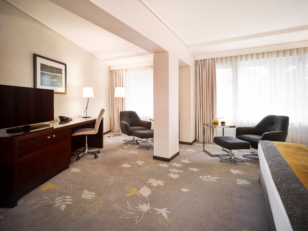Junior Suite 2 Compressed
