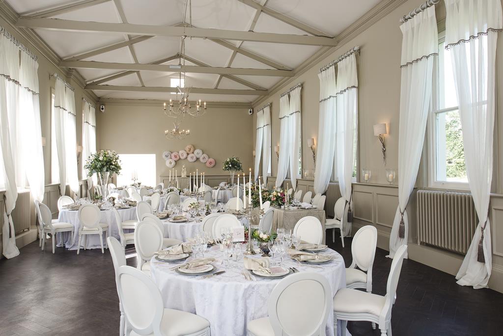 MordenHall WeddingsbyNicolaandGlen 171