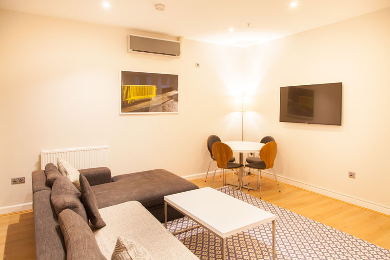 PREMIER SUITES PLUS Glasgow