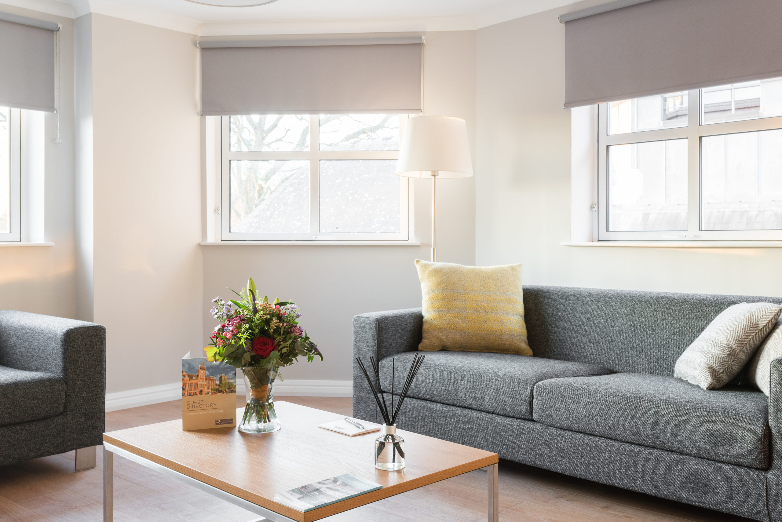 PREMIER SUITES Reading Living Area With Dining Space Scaled 1