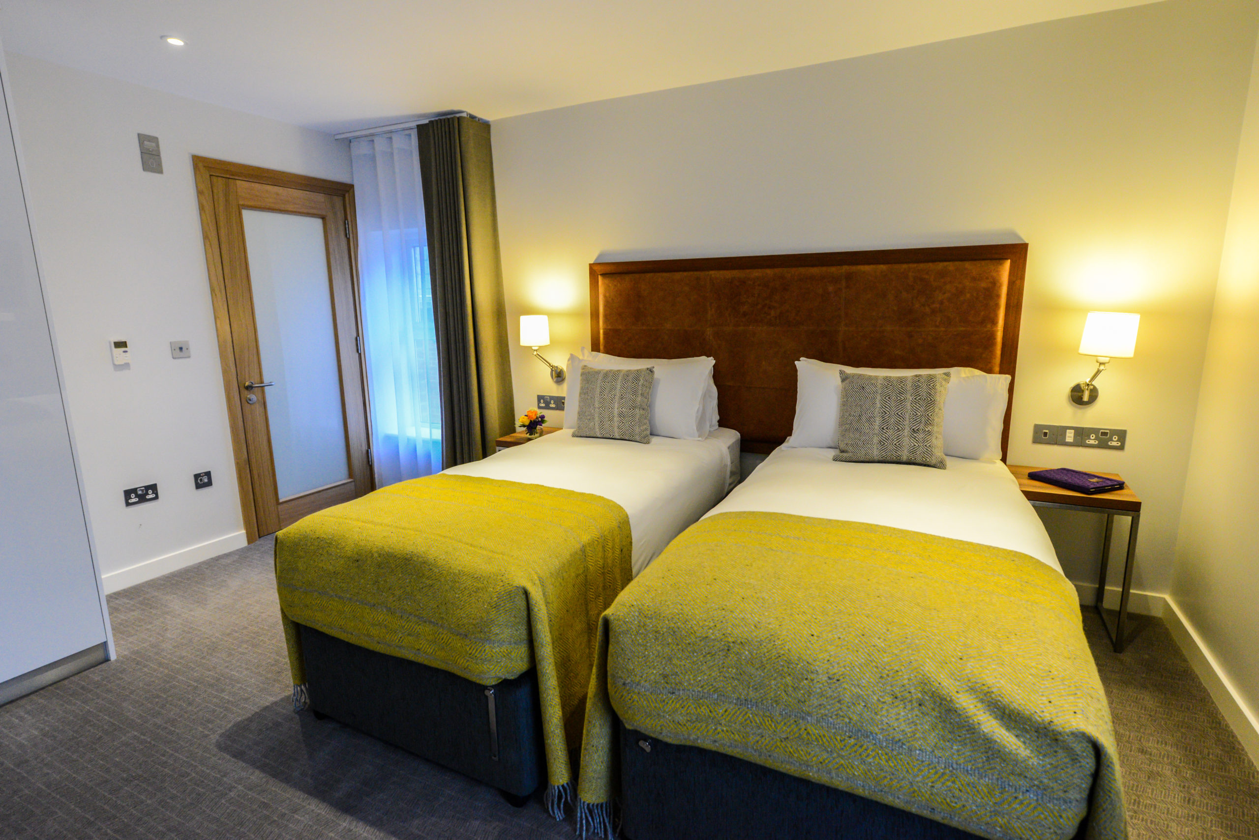 Premier Suites Dublin Ballsbridge Executive Twin Suite 2 Scaled 1