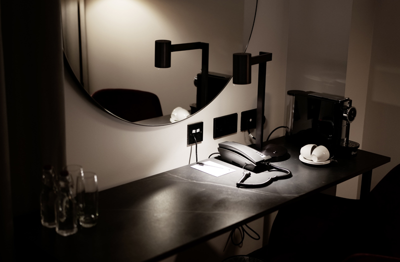 Tynecastle Parkjpg SWING TABLE LAMP