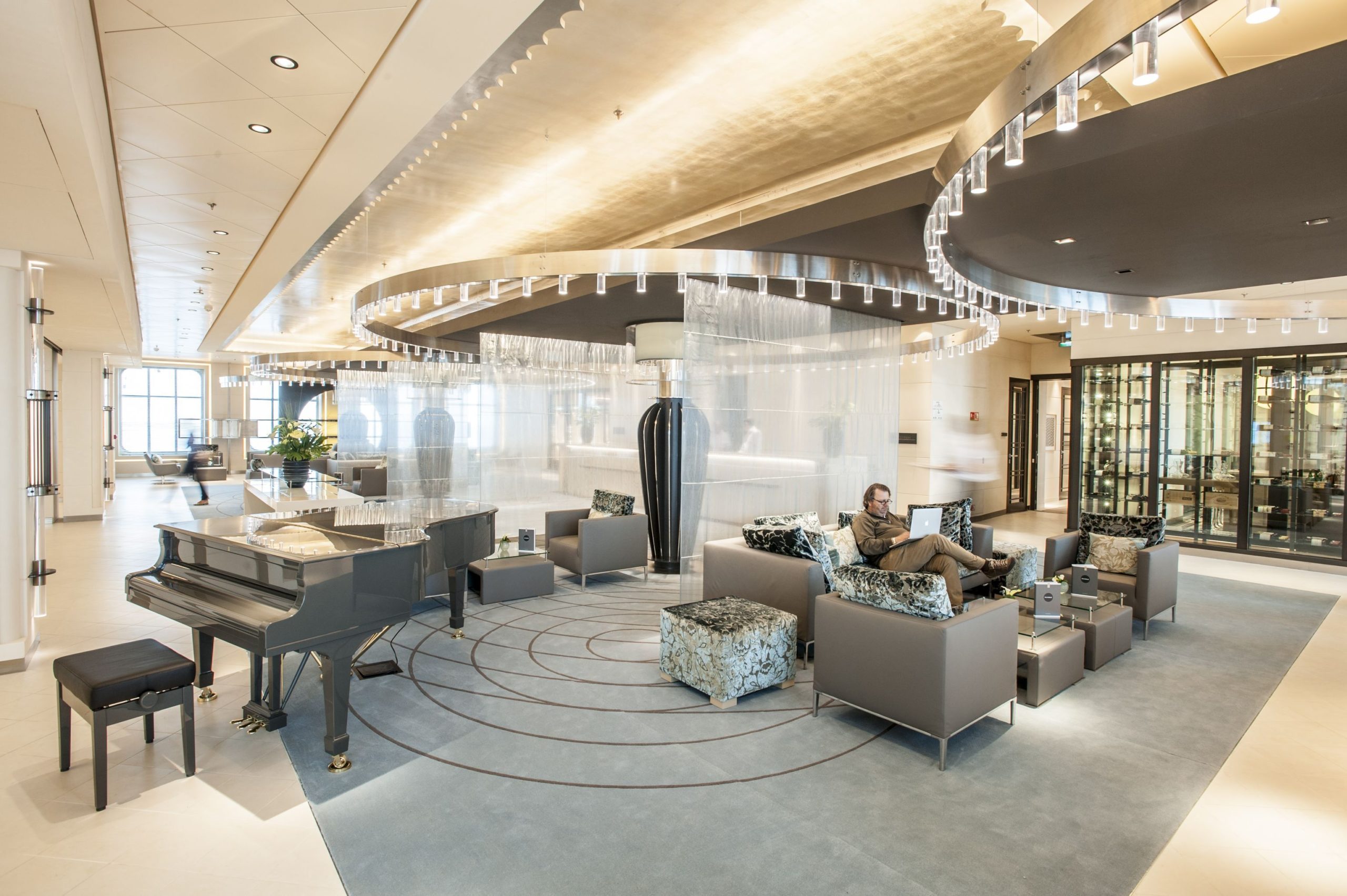 MS Europa 2 Atrium Reception