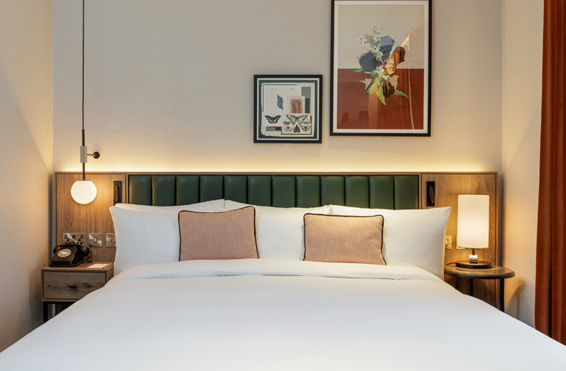 Custom guestroom lighting at The Memoir Club