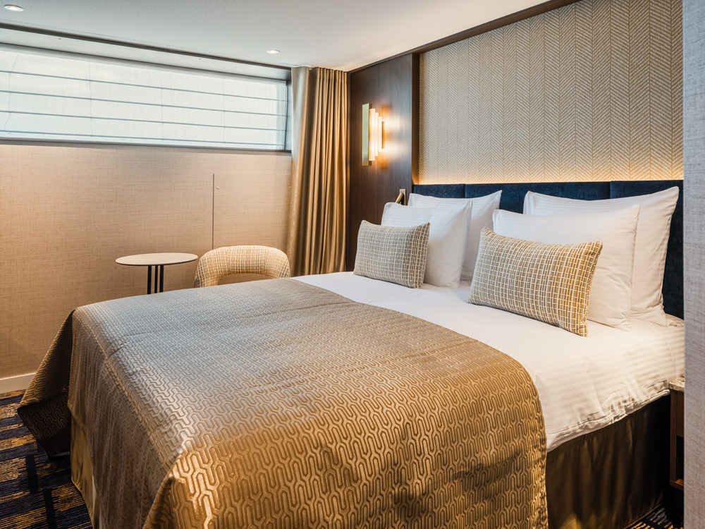Chelsom lighting onboard MS Riviera Resplendence