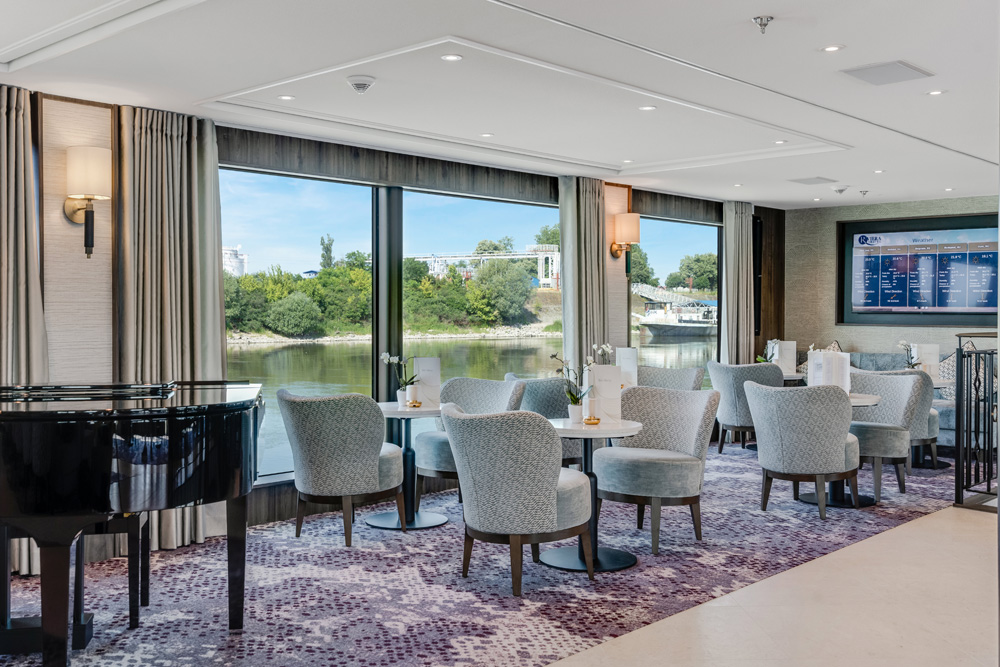 Cheslom lighting onboard MS RIVIERA RADIANCE